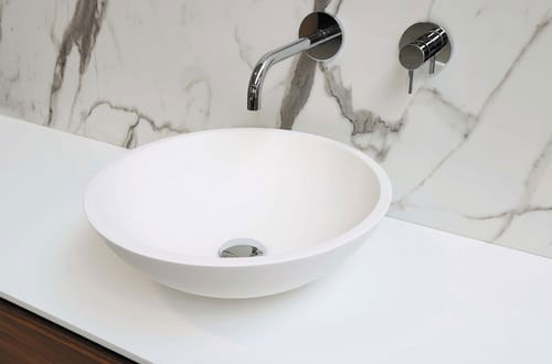 Exquisite white single and double faucet Basin